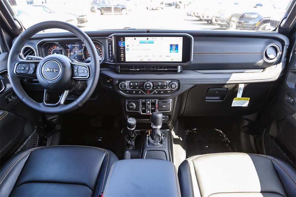 Thumbnail: 2025 Jeep Gladiator - 2