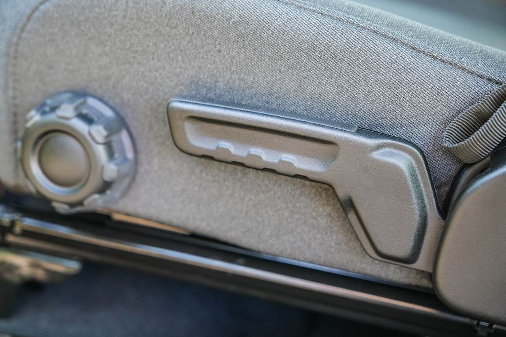 Thumbnail: 2025 Jeep Gladiator - 23