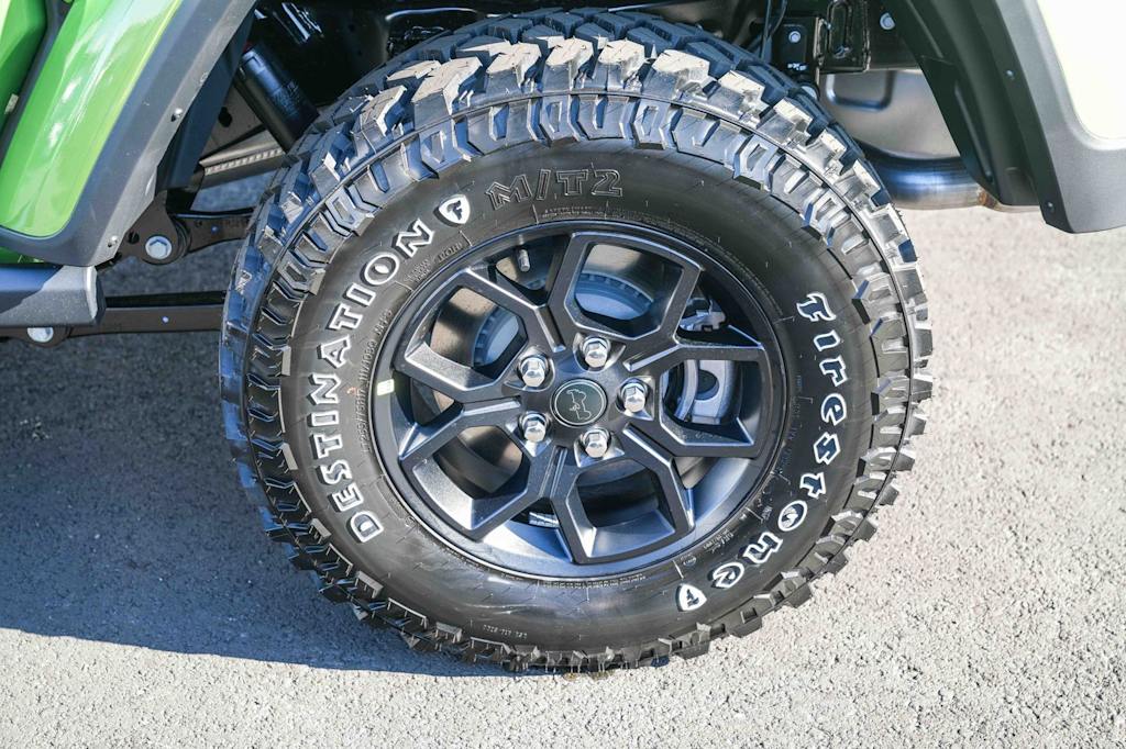 Thumbnail: 2026 Jeep Gladiator - 21