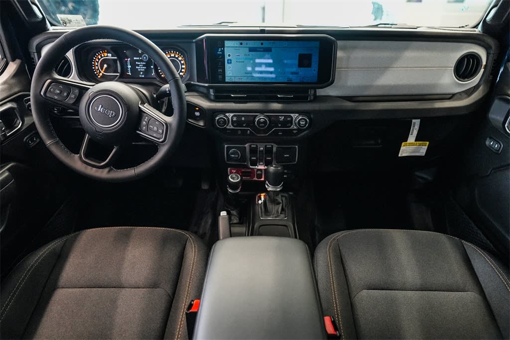Thumbnail: 2025 Jeep Gladiator - 8