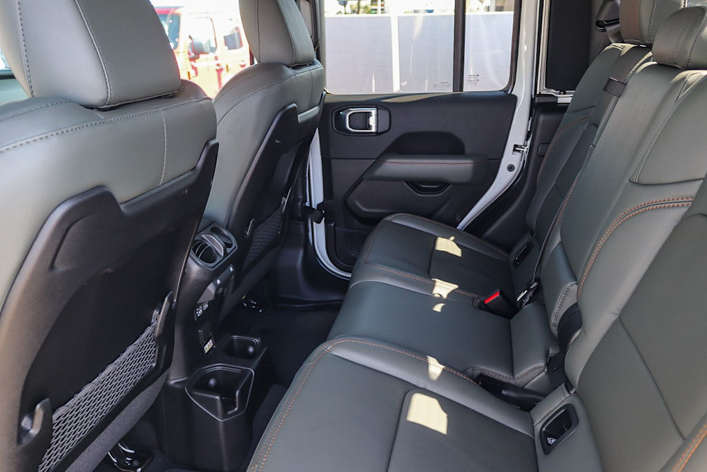 2026 Jeep Gladiator Mojave X - Photo 11