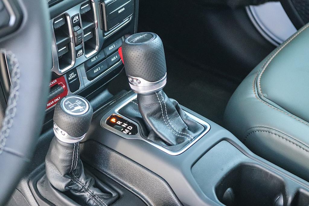 2026 Jeep Gladiator Mojave X - Photo 15