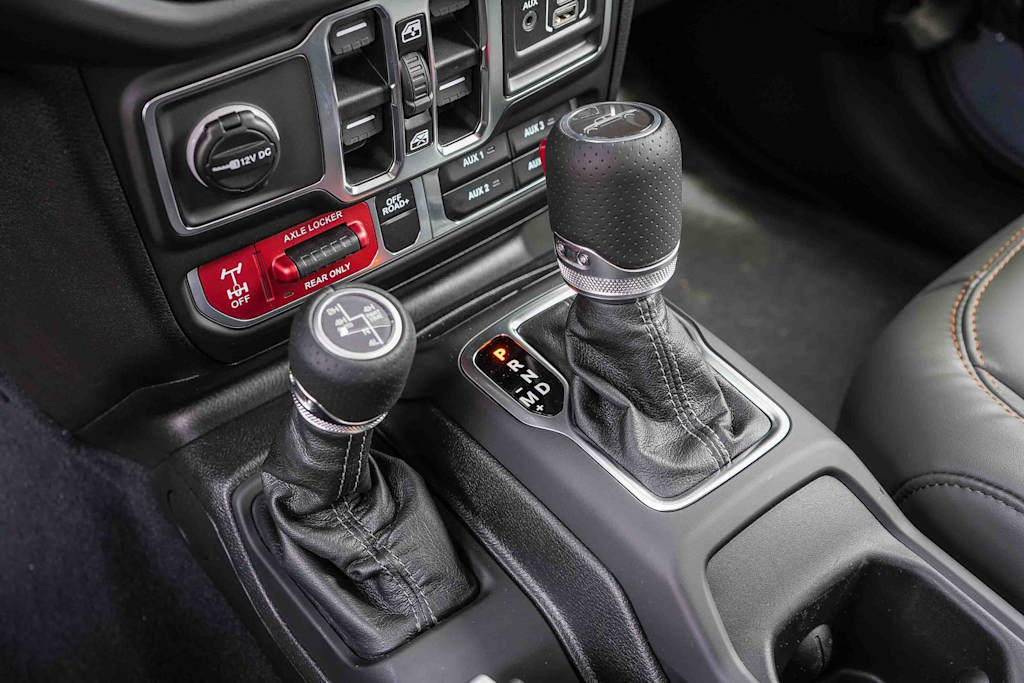 Thumbnail: 2026 Jeep Gladiator - 14
