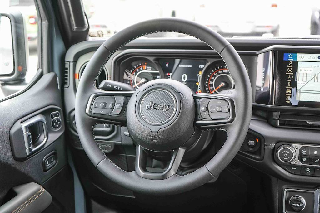 Thumbnail: 2026 Jeep Gladiator - 12