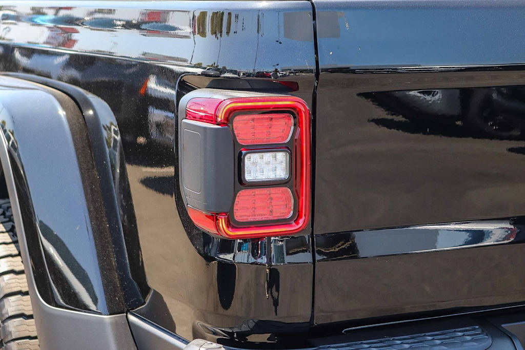 Thumbnail: 2026 Jeep Gladiator - 19