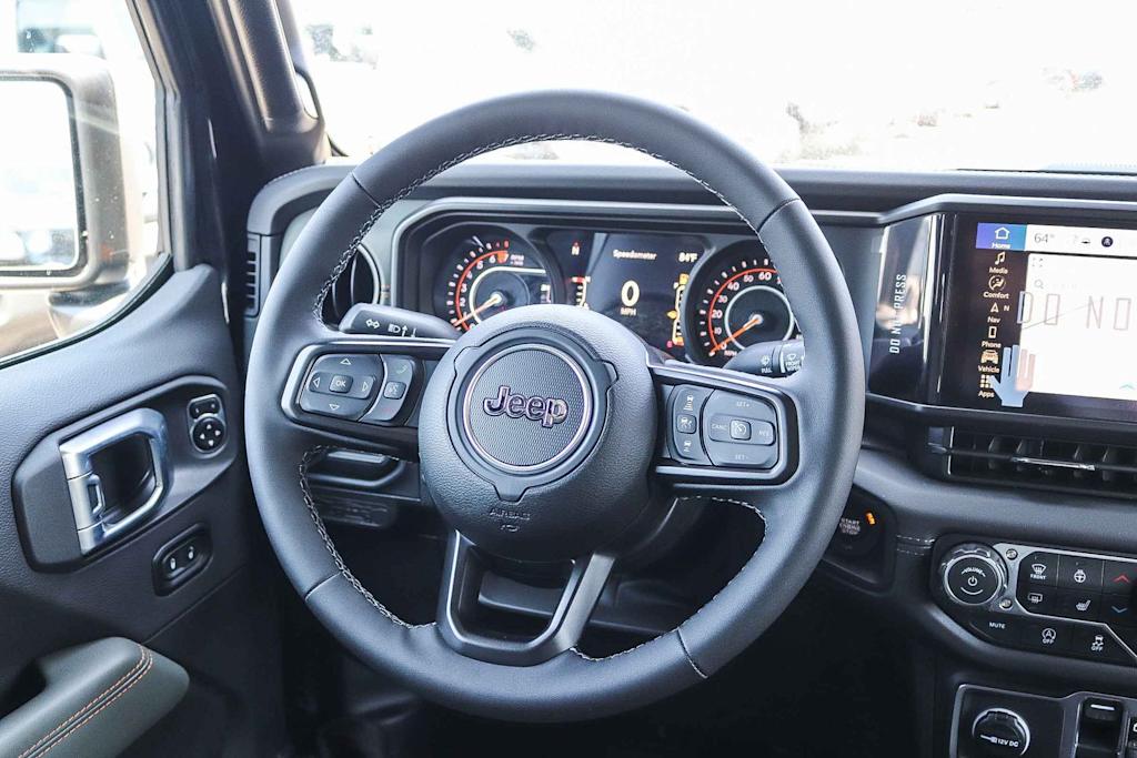Thumbnail: 2026 Jeep Gladiator - 8