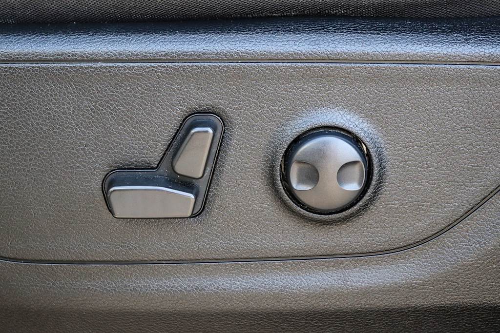 Thumbnail: 2022 RAM 1500 - 25
