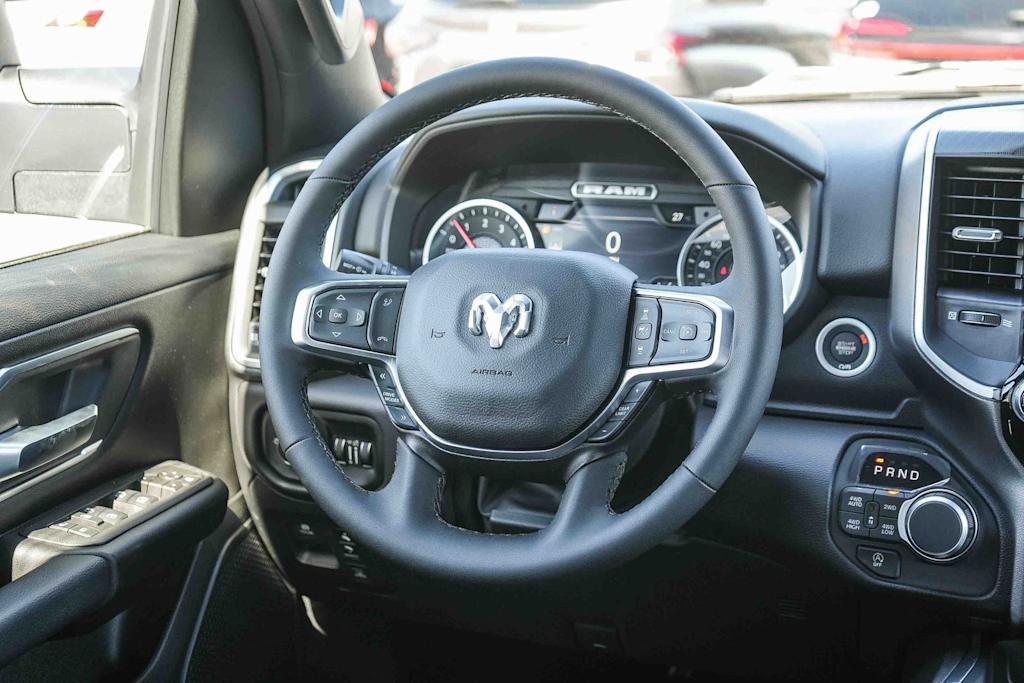 Thumbnail: 2026 RAM 1500 - 8