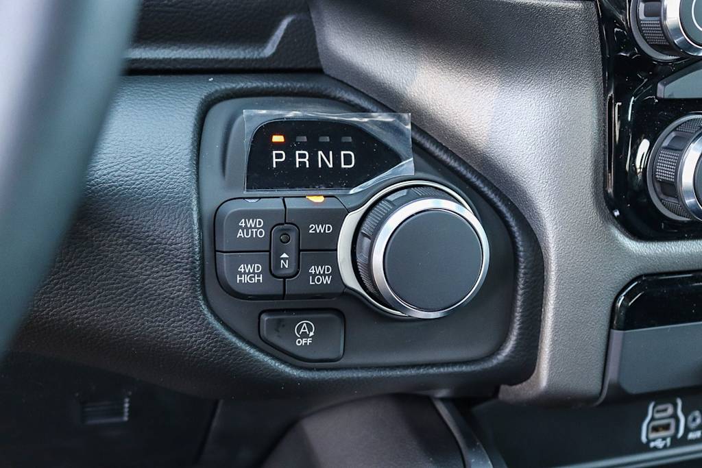 Thumbnail: 2026 RAM 1500 - 23