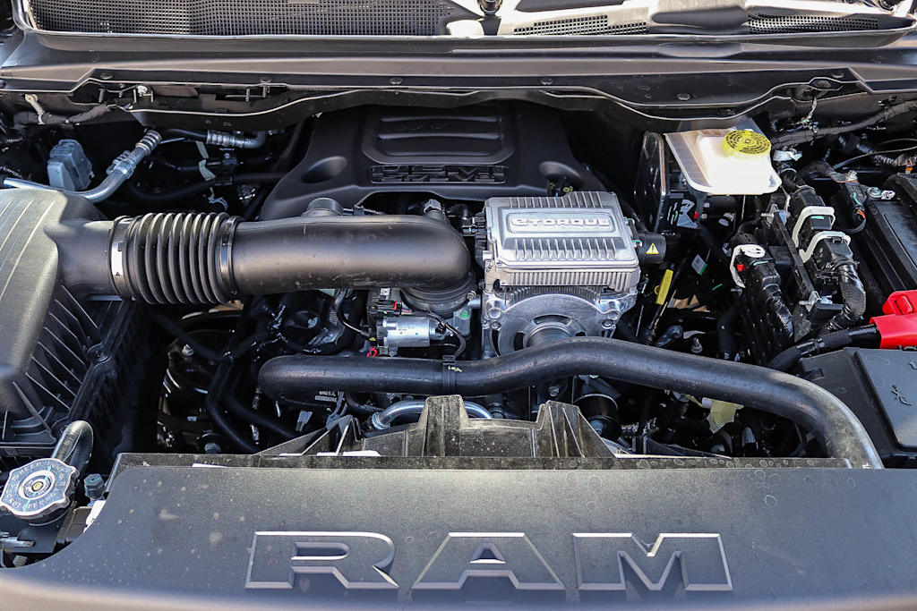 Thumbnail: 2026 RAM 1500 - 6