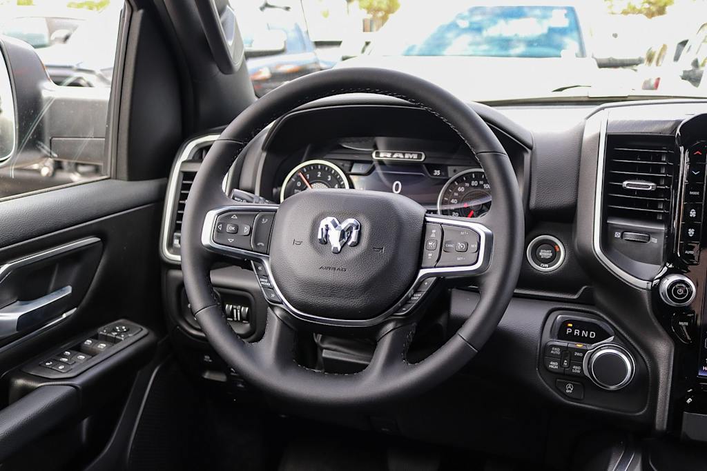 Thumbnail: 2026 RAM 1500 - 9
