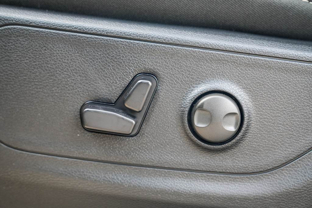 Thumbnail: 2026 RAM 1500 - 23