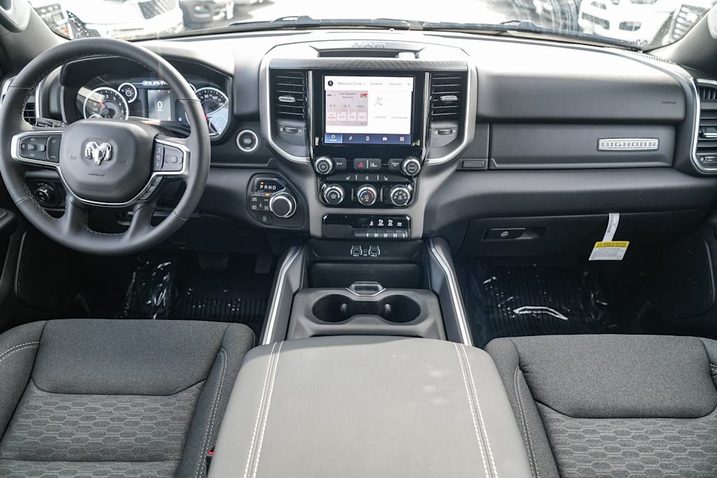 Thumbnail: 2026 RAM 1500 - 2