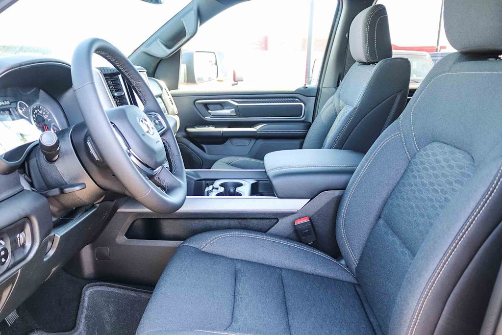 Thumbnail: 2026 RAM 1500 - 10