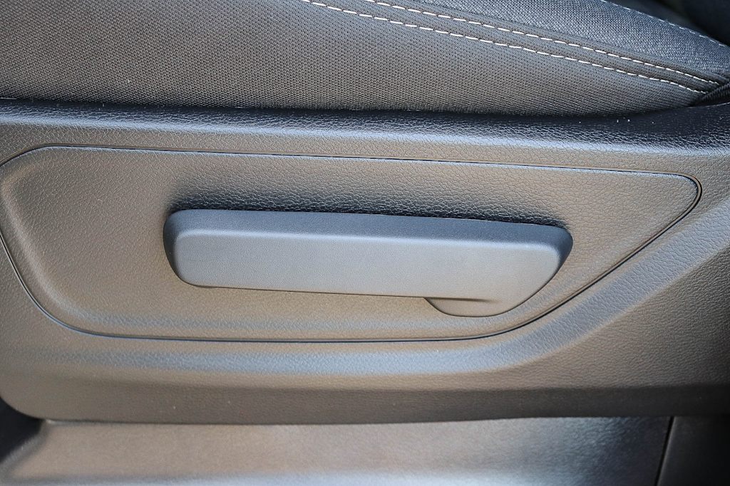 Thumbnail: 2026 RAM 1500 - 24