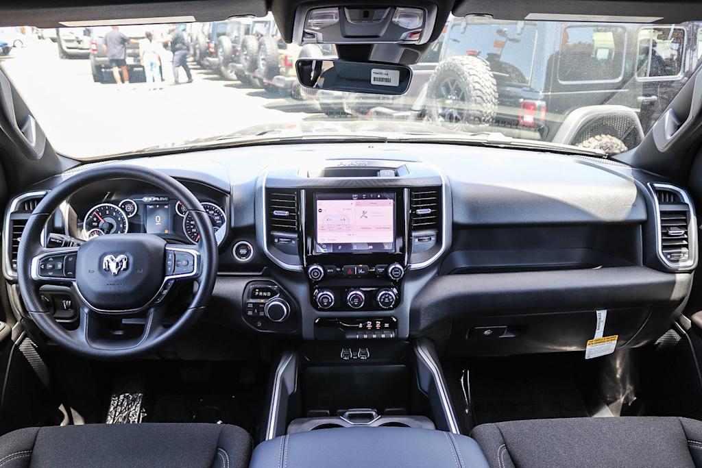 Thumbnail: 2026 RAM 1500 - 2