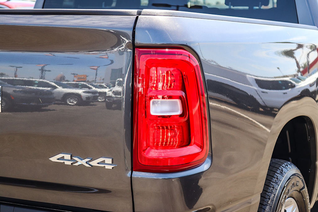 Thumbnail: 2026 RAM 1500 - 18