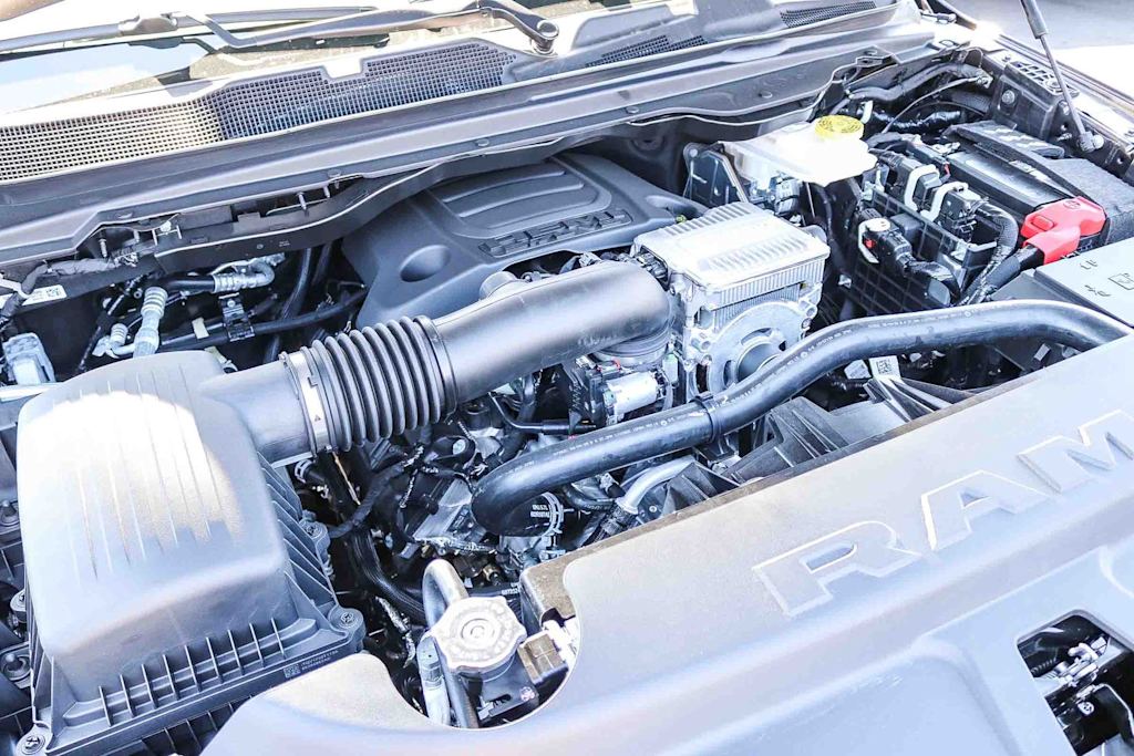Thumbnail: 2026 RAM 1500 - 6