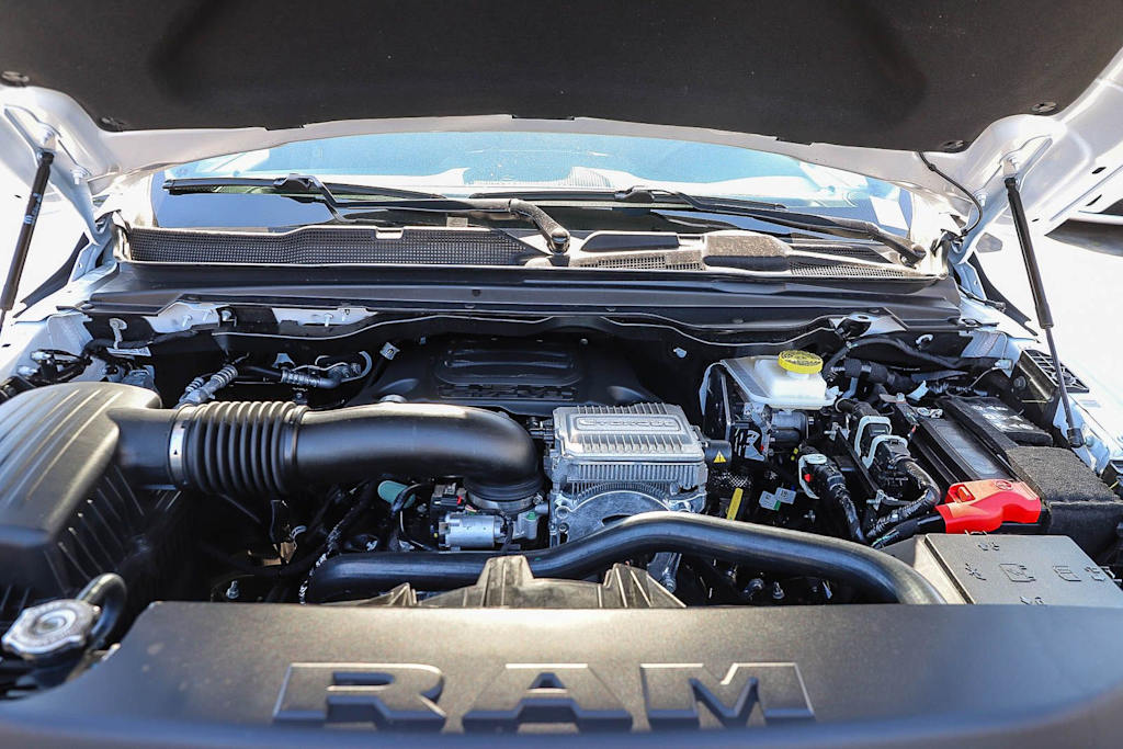 Thumbnail: 2026 RAM 1500 - 8