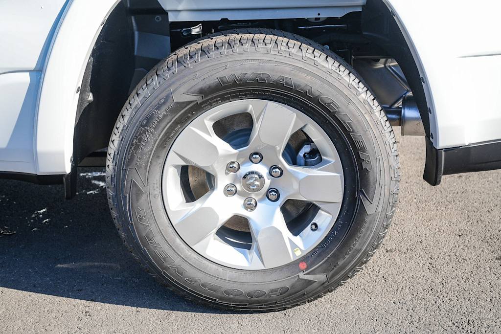 Thumbnail: 2026 RAM 1500 - 20