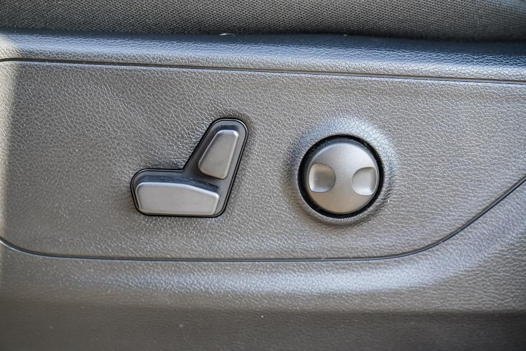 Thumbnail: 2026 RAM 1500 - 23