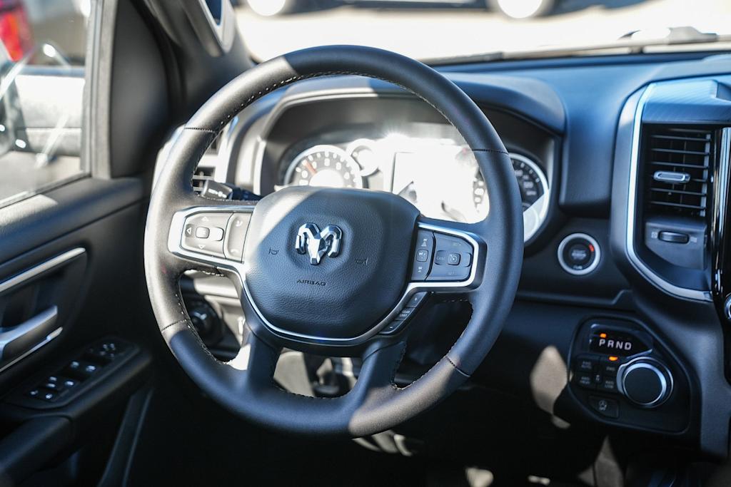 Thumbnail: 2026 RAM 1500 - 8