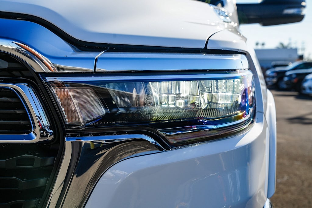 Thumbnail: 2026 RAM 1500 - 19