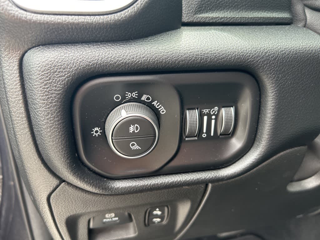2019 RAM 1500 Big Horn 36