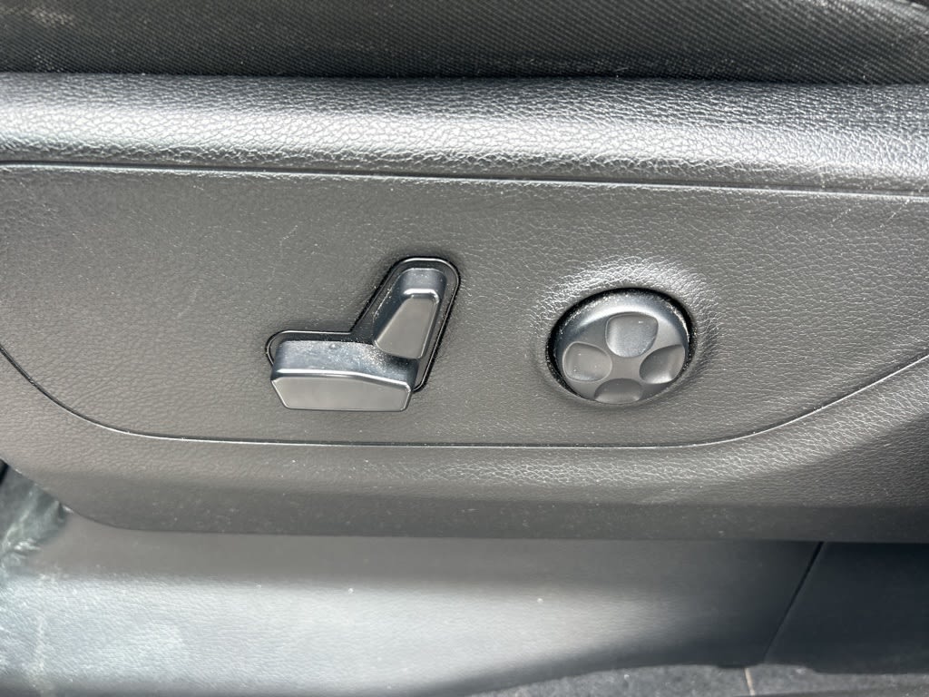 2019 RAM 1500 Big Horn 35
