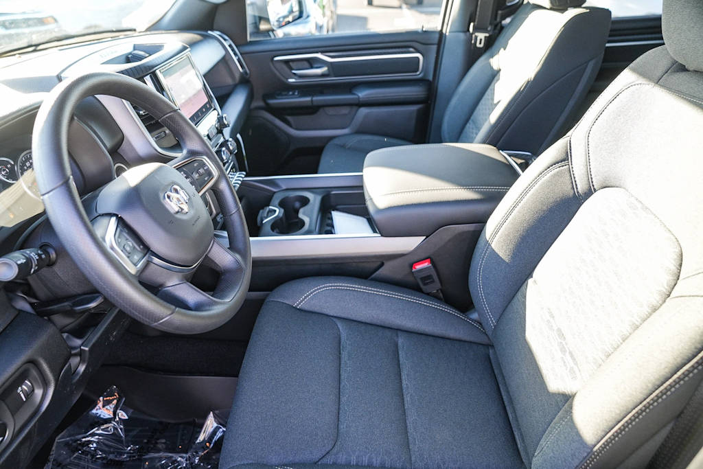 Thumbnail: 2026 RAM 1500 - 10