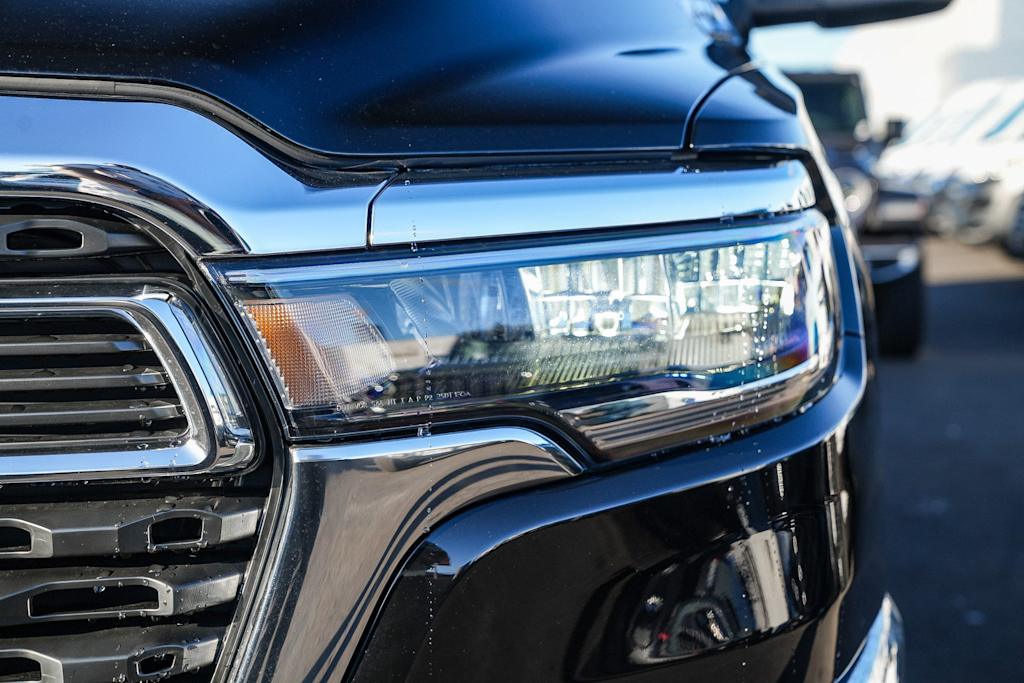 Thumbnail: 2026 RAM 1500 - 19