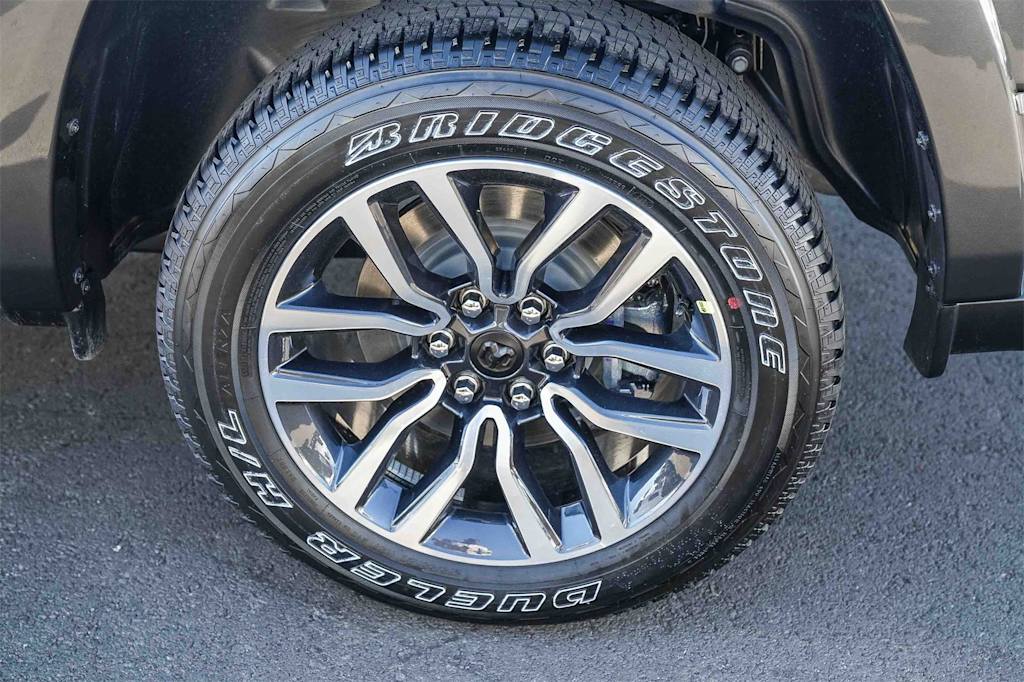 Thumbnail: 2026 RAM 1500 - 19