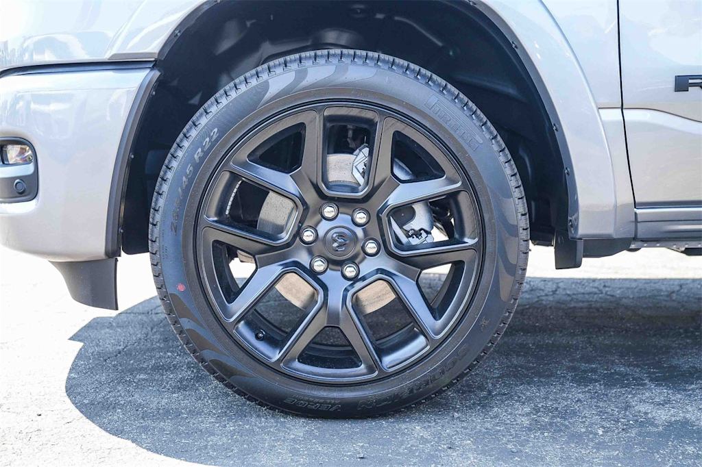 Thumbnail: 2026 RAM 1500 - 6