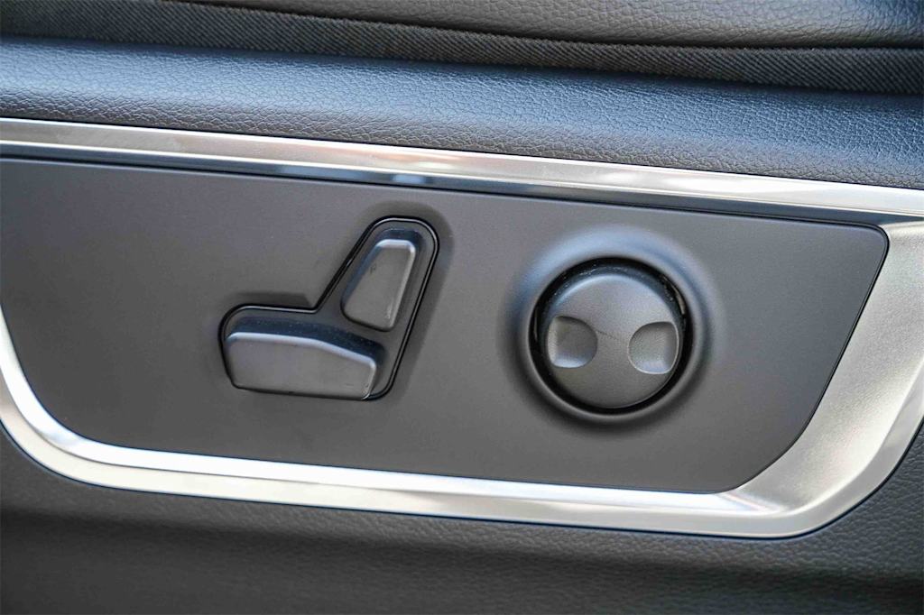 Thumbnail: 2026 RAM 1500 - 22