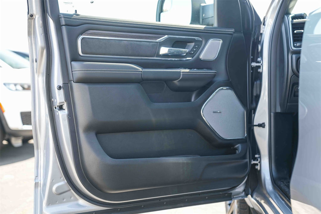 Thumbnail: 2026 RAM 1500 - 21