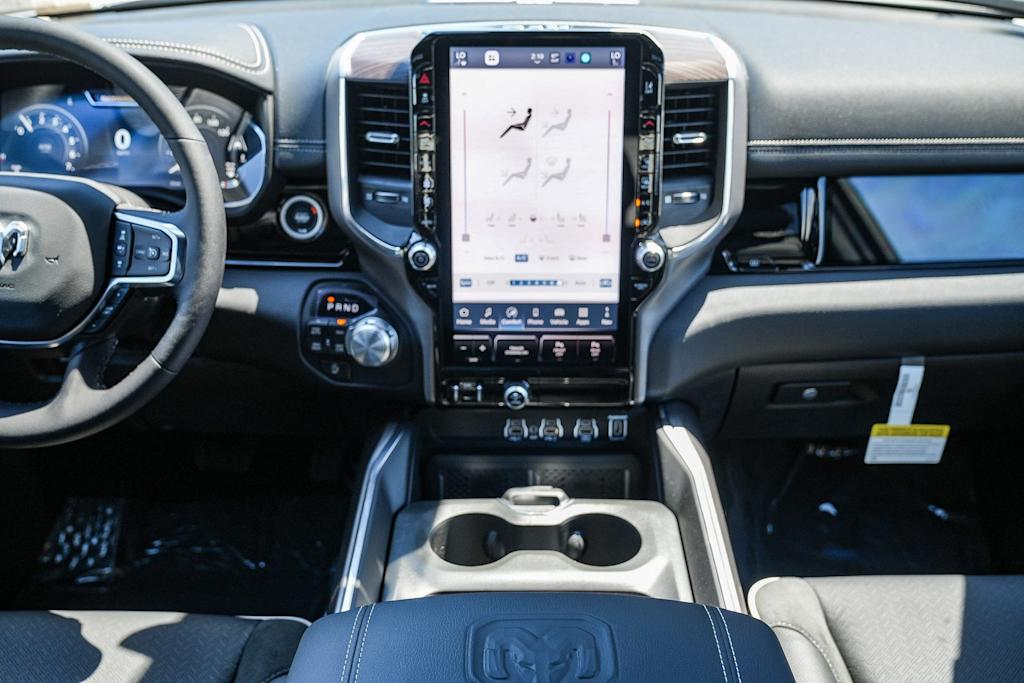 Thumbnail: 2026 RAM 1500 - 8