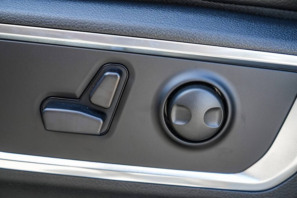 Thumbnail: 2026 RAM 1500 - 23