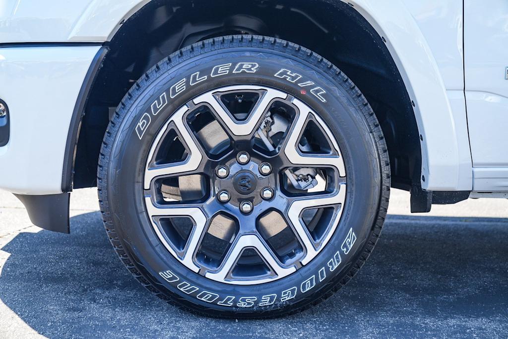 Thumbnail: 2026 RAM 1500 - 6