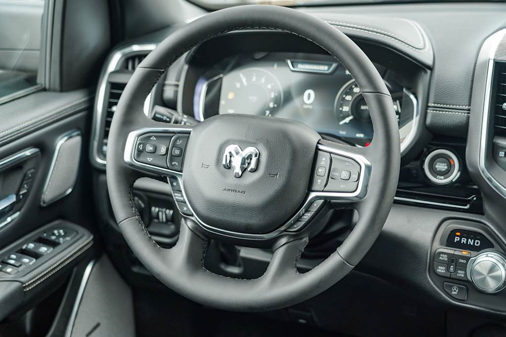 Thumbnail: 2026 RAM 1500 - 9