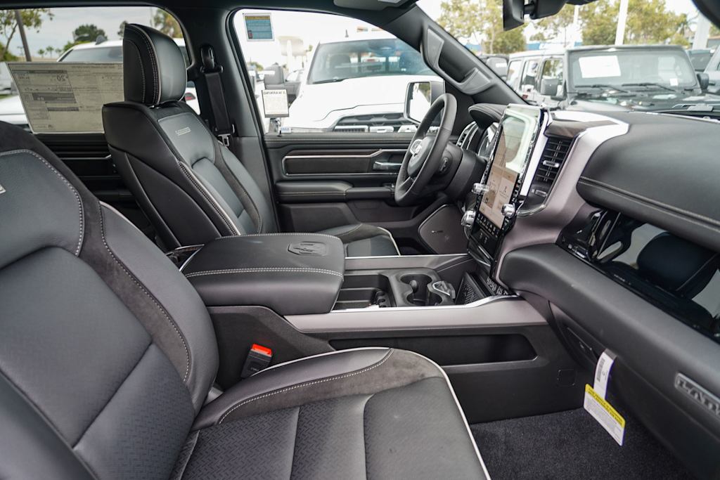 Thumbnail: 2026 RAM 1500 - 10