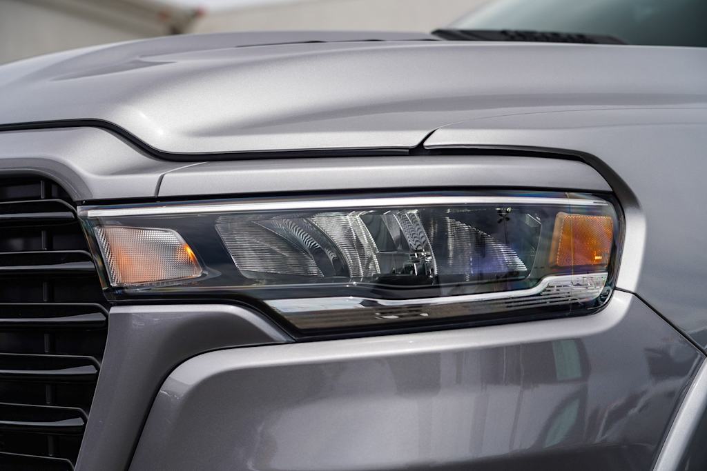 Thumbnail: 2026 RAM 1500 - 17