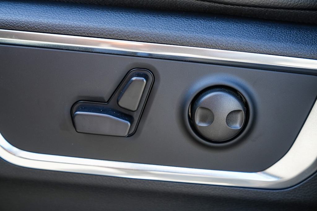 Thumbnail: 2026 RAM 1500 - 23