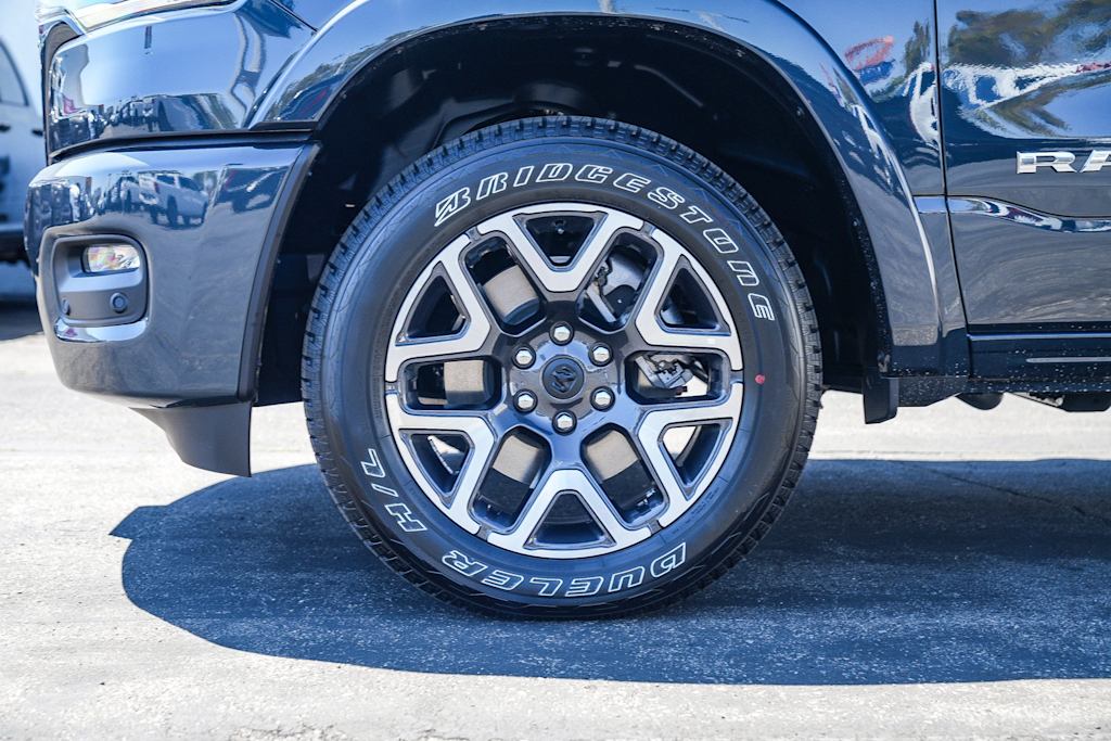 Thumbnail: 2026 RAM 1500 - 6