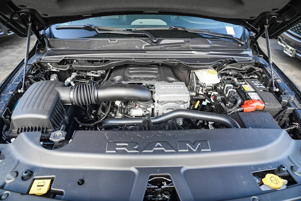 Thumbnail: 2026 RAM 1500 - 7