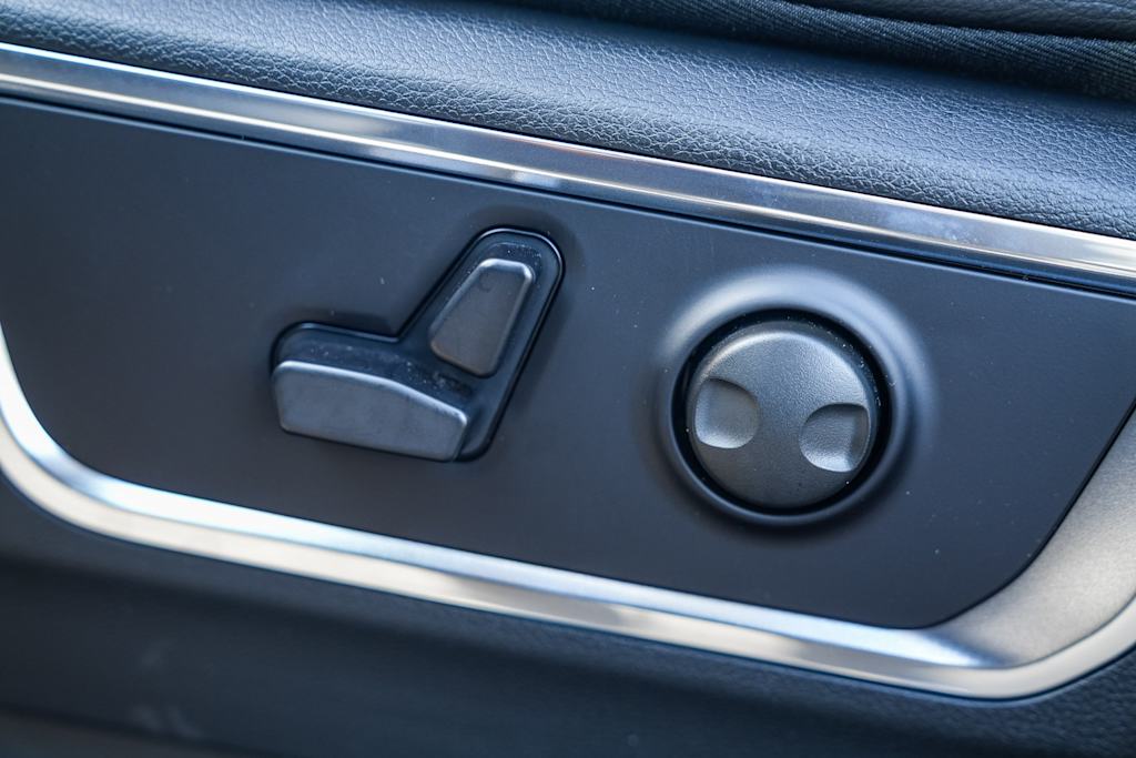 Thumbnail: 2026 RAM 1500 - 23