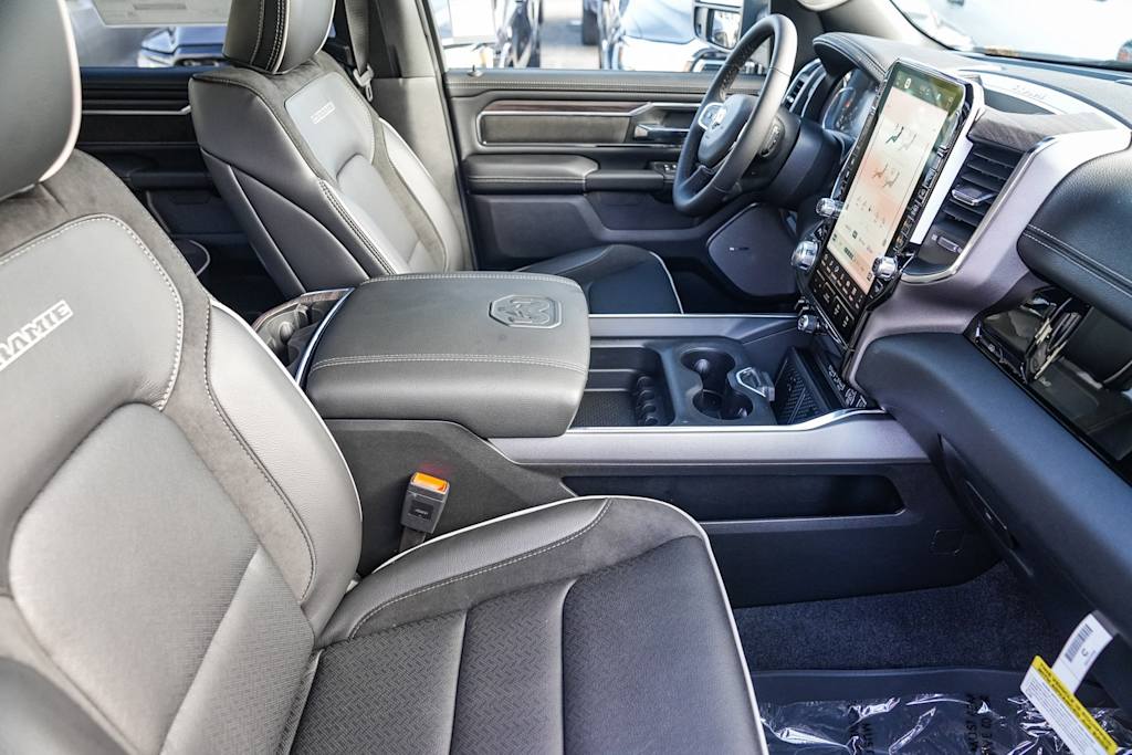 Thumbnail: 2026 RAM 1500 - 9