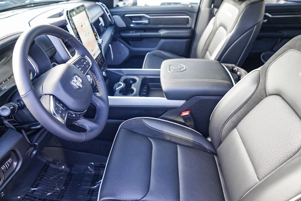 Thumbnail: 2026 RAM 1500 - 10