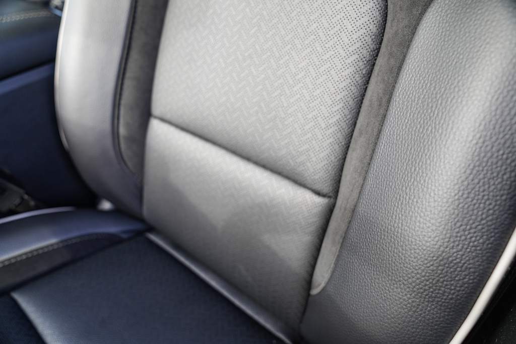 Thumbnail: 2026 RAM 1500 - 25