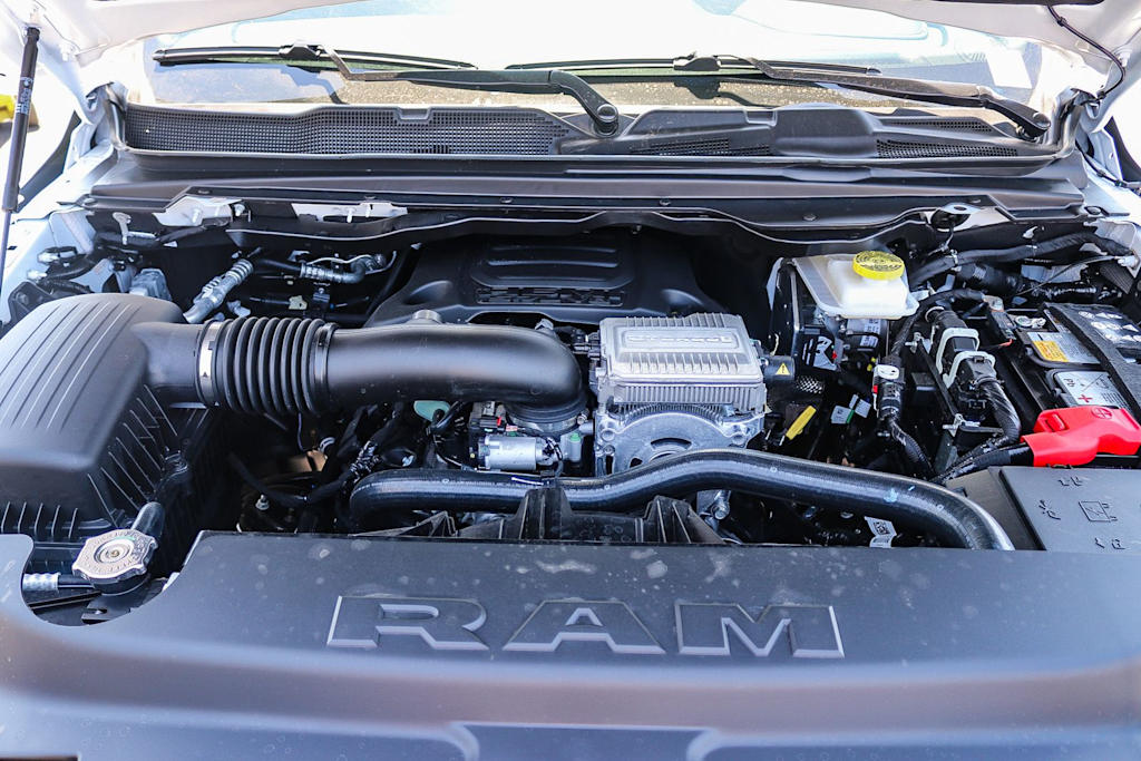 Thumbnail: 2026 RAM 1500 - 7