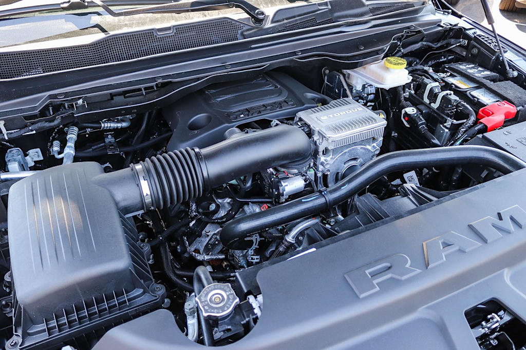 Thumbnail: 2026 RAM 1500 - 7